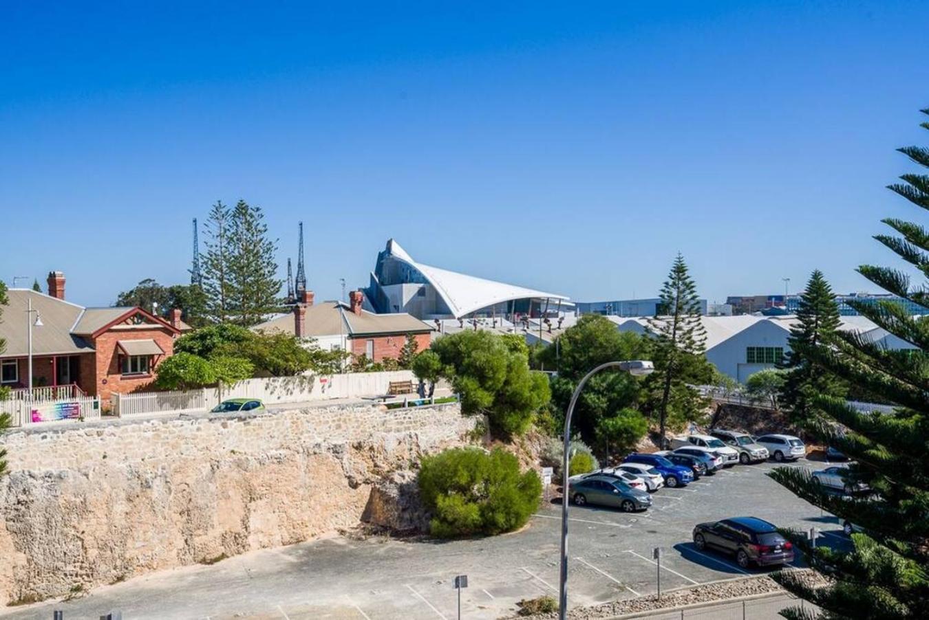 West End Warehouse Historical Opposite Beach フリーマントル エクステリア 写真